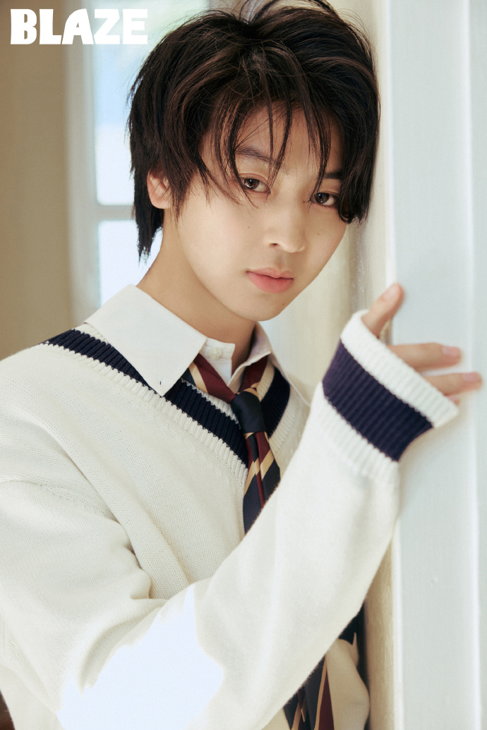 中国雑誌 その他 健康・ファッション 『BLAZE 2026年D版3冊セット